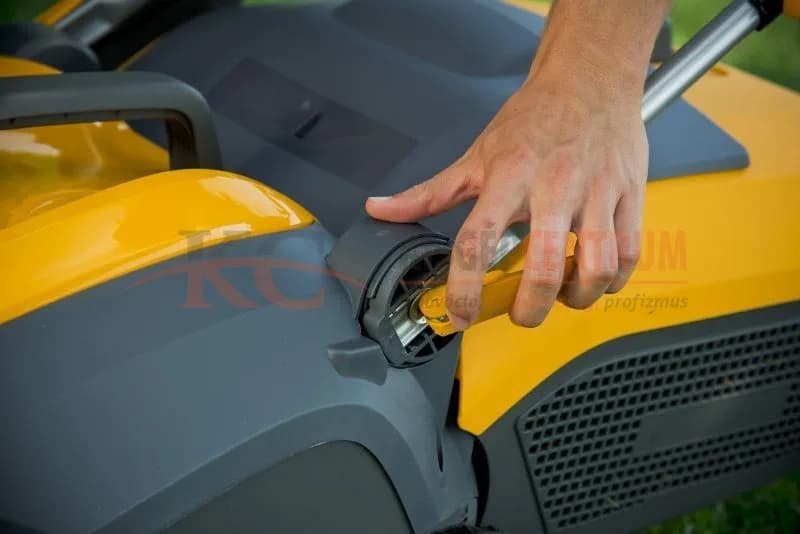 STIGA elektromos gyepszellőztető SV 415 E 1500W — 4. fotó