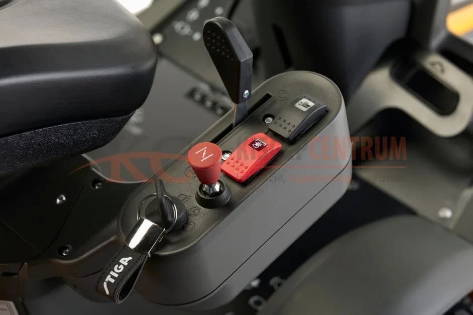 STIGA frontkaszás fűnyíró traktor PARK 500 WX 4WD (Vágóasztal nélkül) — 6. fotó
