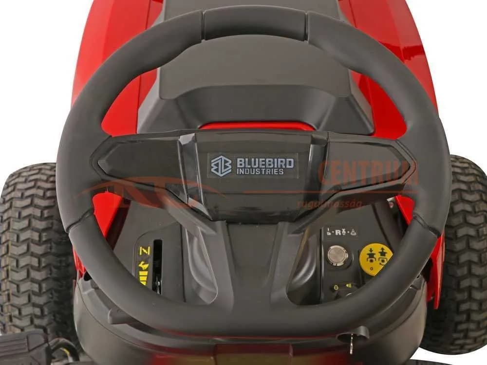BLUEBIRD LT C 86H GYŰJTŐS FŰNYÍRÓ TRAKTOR — 2. fotó